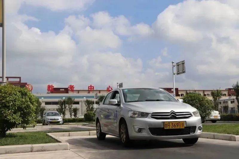 【濟(jì)寧大運(yùn)河駕?！块_學(xué)季·再啟程丨秋季學(xué)車正當(dāng)時(圖2)