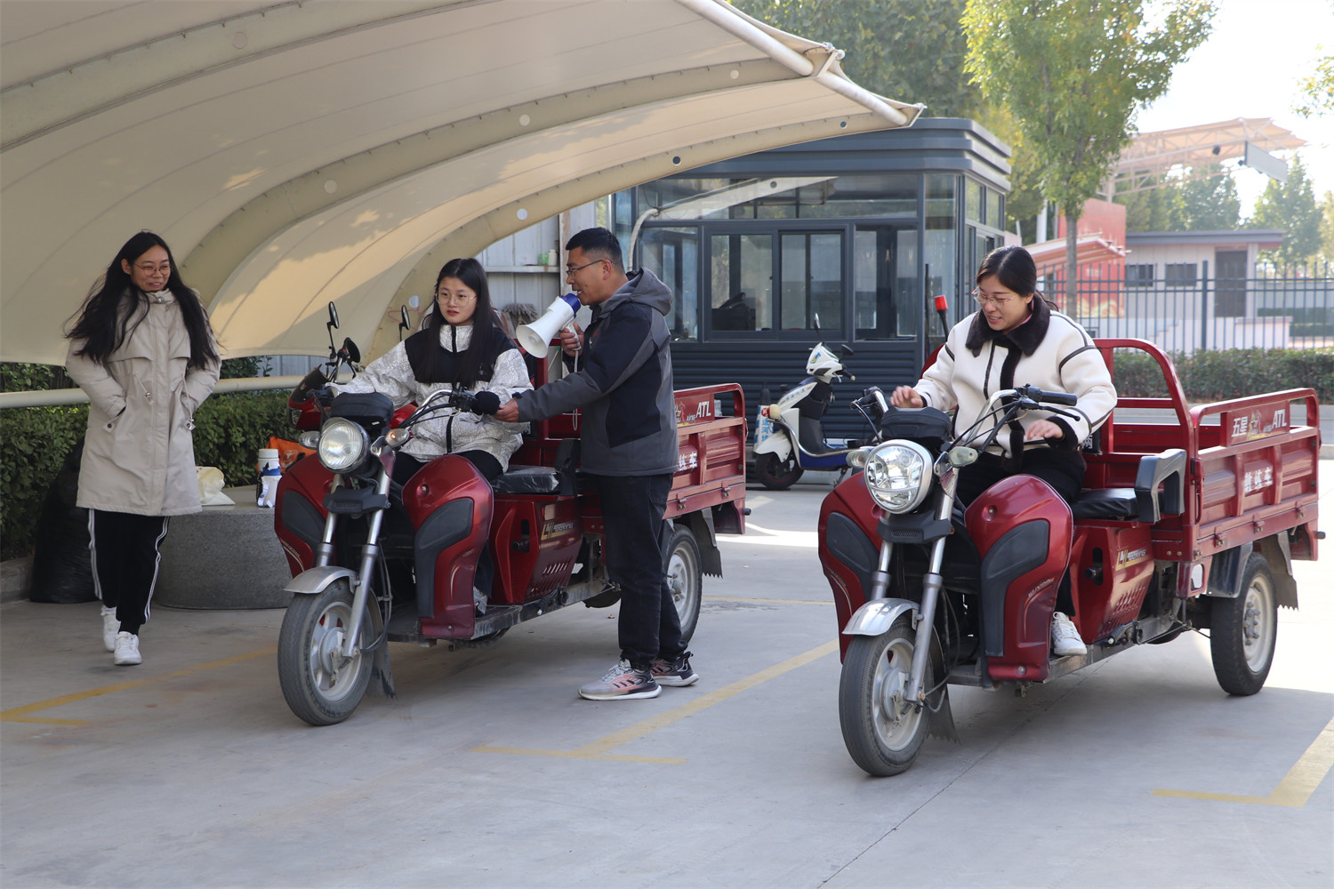 學(xué)摩托車駕照：388元！簡單易學(xué)，快捷拿證(圖2)